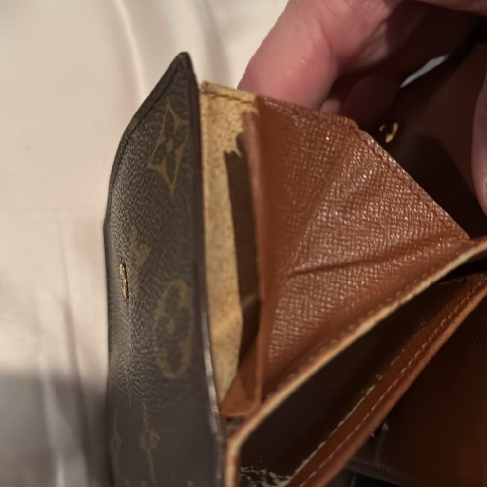 LV MONO DOUBLE SNAP WALLET - Picture 16 of 16